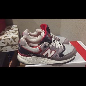 New Balance WM size US 7
